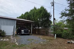 421 Margaret St, Bronson, FL 32621 - Photo 10
