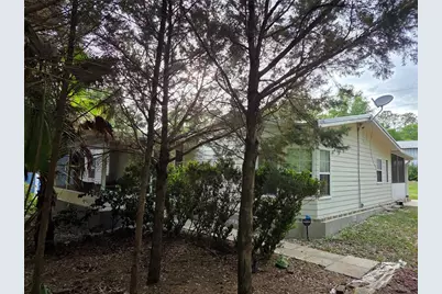 421 Margaret Street, Bronson, FL 32621 - Photo 8