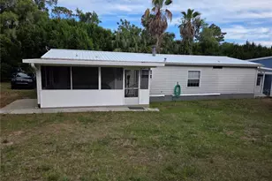 421 Margaret St, Bronson, FL 32621 - Photo 8