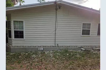 421 Margaret Street, Bronson, FL 32621 - Photo 10