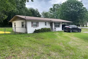 2209 NE 36th St, Ocala, FL 34479 - Photo 2