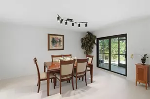 11328 W Bayshore Dr, Crystal River, FL 34429 - Photo 12