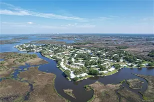 11328 W Bayshore Dr, Crystal River, FL 34429 - Photo 44