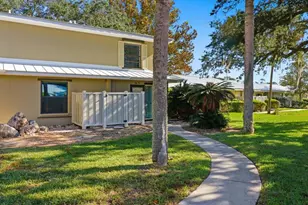 11328 W Bayshore Dr, Crystal River, FL 34429 - Photo 6