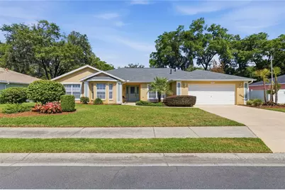 1115 NE 22nd Avenue, Ocala, FL 34470 - Photo 1