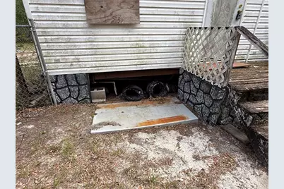 18710 SE 61st Street Road, Ocklawaha, FL 32179 - Photo 22