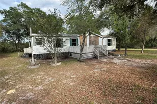 18710 SE 61st Street Rd, Ocklawaha, FL 32179 - Photo 2