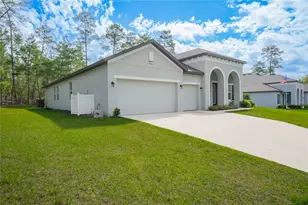 69 Grass St, Homosassa, FL 34446 - Photo 2