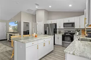 13731 SW 102nd Pl, Dunnellon, FL 34432 - Photo 10