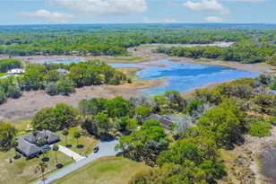 8950 E Eden Walk Ct, Inverness, FL 34450 - Photo 2