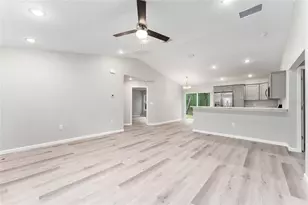 10374 SE 126th Ln, Belleview, FL 34420 - Photo 6