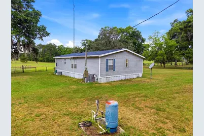 5820 NW 160th Street, Reddick, FL 32686 - Photo 12
