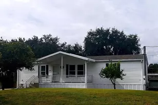 2086 Starboard Dr, Geneva, FL 32732 - Photo 6