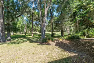 8827 SW 194th Ct, Dunnellon, FL 34432 - Photo 4