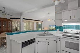 1241 Persian Ave, Spring Hill, FL 34608 - Photo 20
