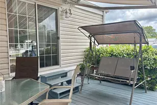 3255 NE 104th Ave, Silver Springs, FL 34488 - Photo 6