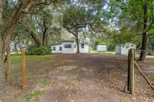 22045 NE 106th Ave, Fort Mc Coy, FL 32134 - Photo 4