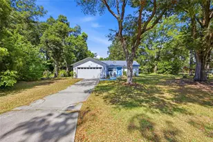 3880 NE 22nd Ct, Ocala, FL 34479 - Photo 2