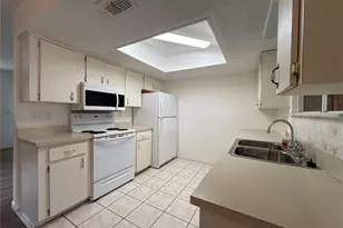 8942 SW 109th Ln, Ocala, FL 34481 - Photo 10