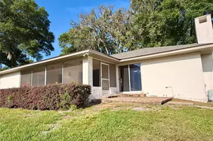 8985 SW 196th Terrace Rd, Dunnellon, FL 34432 - Photo 32