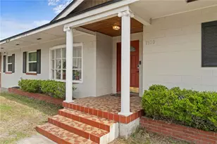 1910 NW 14th St, Ocala, FL 34475 - Photo 2
