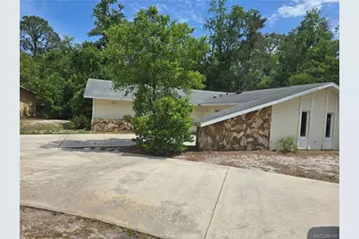 1 Holly Court, Homosassa, FL 34446 - Photo 2