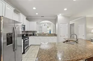 4147 Oak Tree Dr, Davenport, FL 33837 - Photo 8