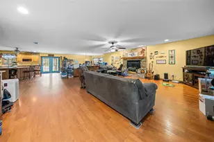 732 SW Carl Wilson Rd, Fort White, FL 32038 - Photo 14