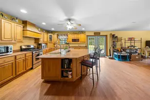 732 SW Carl Wilson Rd, Fort White, FL 32038 - Photo 4