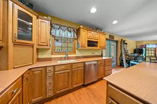 732 SW Carl Wilson Rd, Fort White, FL 32038 - Photo 6