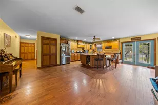 732 SW Carl Wilson Rd, Fort White, FL 32038 - Photo 2
