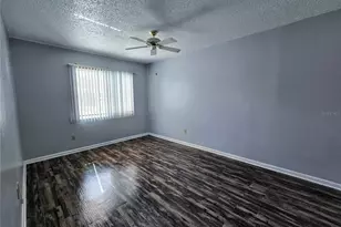 520 Fairways Cir, Ocala, FL 34472 - Photo 12