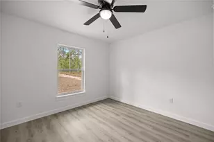 24128 NW Geranium Ave, Dunnellon, FL 34431 - Photo 18