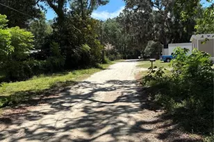 3610 NE 59th Ave, Silver Springs, FL 34488 - Photo 8