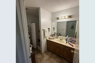 1646 3rd Court SW, Vero Beach, FL 32962 - Photo 10