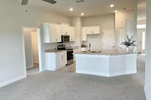 2190 NW 23rd Loop, Ocala, FL 34475 - Photo 4