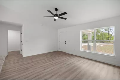24013 NW Tamarind Lane, Dunnellon, FL 34431 - Photo 10