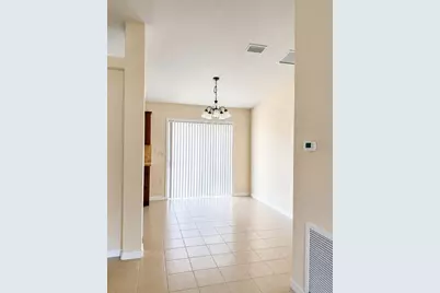 8721 SE 157th Street, Summerfield, FL 34491 - Photo 4