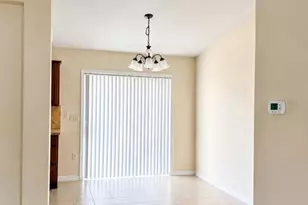 8721 SE 157th St, Summerfield, FL 34491 - Photo 4