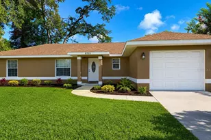 8721 SE 157th St, Summerfield, FL 34491 - Photo 1
