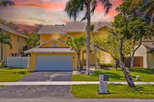 9601 SW 9th Ct, Pembroke Pines, FL 33025 - Photo 1