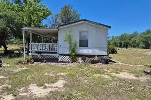 11651 NE 73rd Ln, Bronson, FL 32621 - Photo 2