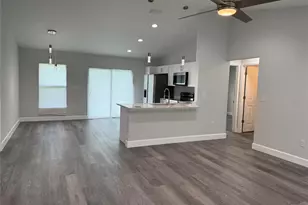 15854 SW 38th Pl, Ocala, FL 34481 - Photo 2