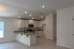 16253 SE 83rd Ct, Summerfield, FL 34491 - Photo 4