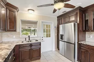 1510 NW 22nd St, Crystal River, FL 34428 - Photo 8