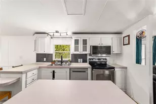 19551 SE 42nd Pl, Morriston, FL 32668 - Photo 16