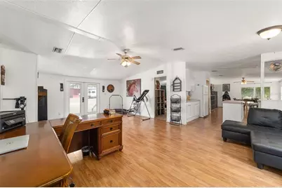 19551 SE 42nd Place, Morriston, FL 32668 - Photo 6