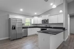 5932 N Flagstaff Ave, Beverly Hills, FL 34465 - Photo 10