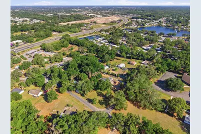 105 W Hermosa Street, Lady Lake, FL 32159 - Photo 12