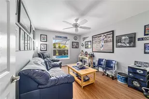 3285 Dressendorfer Dr, The Villages, FL 32163 - Photo 32